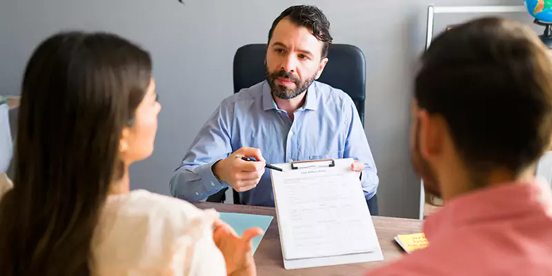 Why Choose Us as Your L1 Visa Lawyer in Saint Vincent and the Grenadines